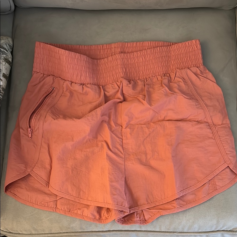 Women's Coral Shorts